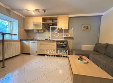 Trosoban stan, Rijeka, Kozala, prodaja, 185000 €, 65 m2