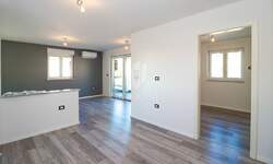 Trosoban stan, Poreč, prodaja, 260000 €, 65 m2