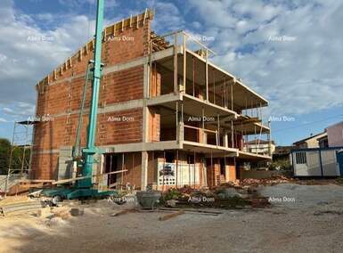 Dvosoban stan, Poreč, prodaja, 420000 €, 84 m2