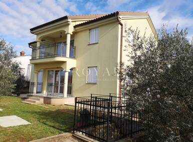 Kuca, Malinska-Dubašnica, Malinska, prodaja, 1200000 €, 280 m2