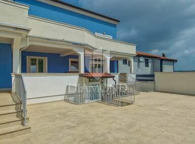 Cetvorosoban stan, Novigrad, prodaja, 269000 €, 100 m2