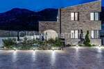 Kuca, Omiš, Čisla, prodaja, 850000 €, 300 m2