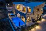 Kuca, Omiš, Čisla, prodaja, 850000 €, 300 m2