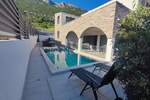 Kuca, Omiš, Čisla, prodaja, 850000 €, 300 m2