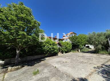 Kuca, Medulin, Pomer, prodaja, 850000 €, 320 m2