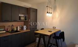 Dvosoban stan, Rijeka, Kantrida, najam, 900 €, 57 m2