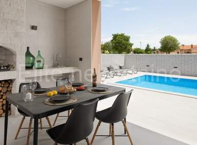 Kuca, Svetvinčenat, Pusti, prodaja, 775000 €, 230 m2