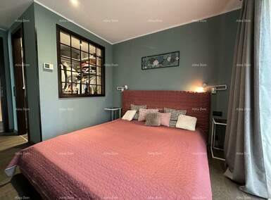 Dvosoban stan, Rovinj, prodaja, 568000 €, 120 m2