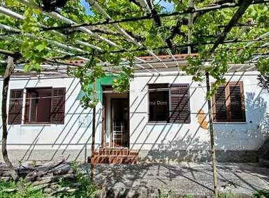 Kuca, Raša, prodaja, 150000 €, 80 m2