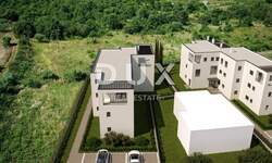 Trosoban stan, Poreč, prodaja, 359000 €, 94 m2