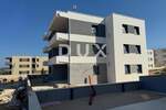 Trosoban stan, Novalja, prodaja, 273500 €, 74 m2