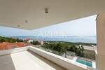 Kuca, Kostrena, najam, 3000 €, 190 m2