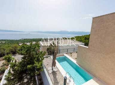 Kuca, Kostrena, prodaja, 685000 €, 190 m2