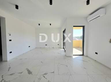 Trosoban stan, Pula, Štinjan, prodaja, 300000 €, 71 m2