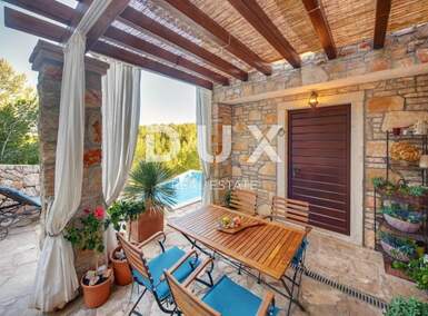 Kuca, Hvar, prodaja, 3600000 €, 594 m2