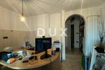 Poslovni prostor, Medulin, prodaja, 630000 €, 250 m2