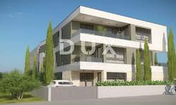 Trosoban stan, Pula, Centar, prodaja, 168000 €, 53 m2