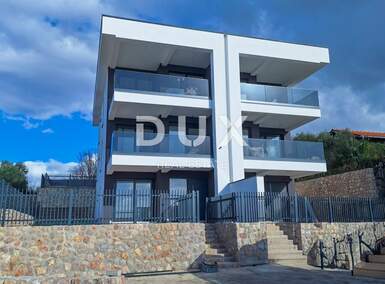 Trosoban stan, Omišalj, prodaja, 310000 €, 59 m2
