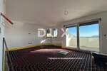 Trosoban stan, Viškovo, Mladenići, prodaja, 260000 €, 70 m2