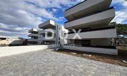 Trosoban stan, Vir, prodaja, 277200 €, 84 m2