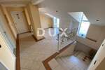 Kuca, Rijeka, Banderovo, prodaja, 520000 €, 417 m2