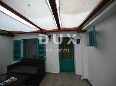 Dvosoban stan, Pula, Centar, prodaja, 149000 €, 49 m2