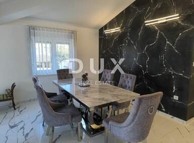 Trosoban stan, Medulin, Pješčana Uvala, najam, 1500 €, 83 m2