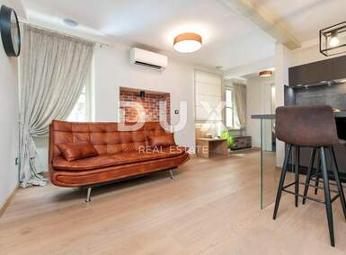 Trosoban stan, Rovinj, prodaja, 350000 €, 58 m2