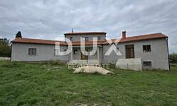 Kuca, Rovinj, prodaja, 625000 €, 550 m2
