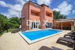 Kuca, Medulin, prodaja, 800000 €, 360 m2