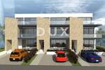 Trosoban stan, Umag, Zambratija, prodaja, 450000 €, 130 m2