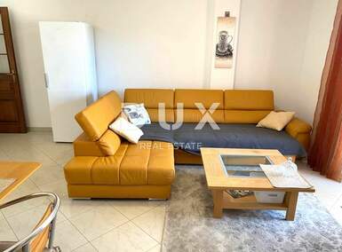 Trosoban stan, Novigrad, prodaja, 270000 €, 75 m2