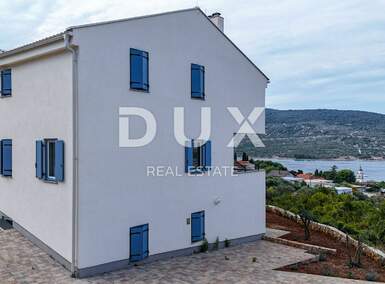 Trosoban stan, Cres, prodaja, 385000 €, 99 m2