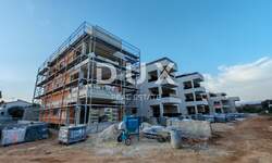 Trosoban stan, Vir, prodaja, 430000 €, 109 m2