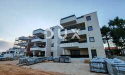 Trosoban stan, Vir, prodaja, 330000 €, 85 m2