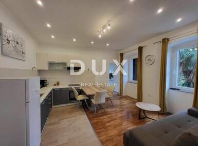 Trosoban stan, Opatija, Volosko, najam, 1400 €, 64 m2