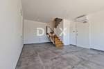 Trosoban stan, Mali Lošinj, Nerezine, prodaja, 325000 €, 75 m2