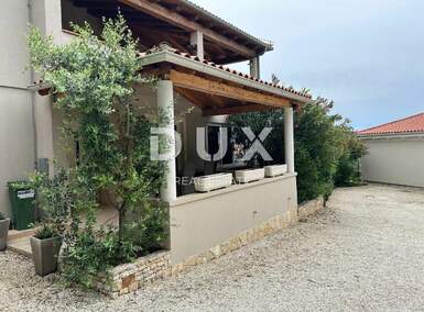 Dvosoban stan, Medulin, Banjole, prodaja, 170000 €, 44 m2