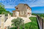 Kuca, Buje, prodaja, 650000 €, 158 m2