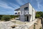 Kuca, Krk, prodaja, 850000 €, 144 m2
