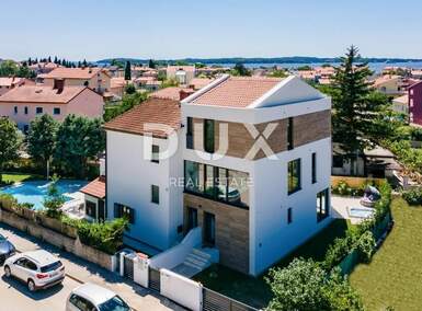 Kuca, Fažana, prodaja, 2550000 €, 570 m2