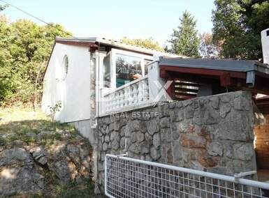 Kuca, Novi Vinodolski, Klenovica, prodaja, 180000 €, 133 m2