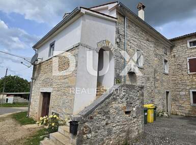 Kuca, Poreč, prodaja, 335000 €, 350 m2