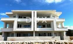 Trosoban stan, Novalja, prodaja, 235000 €, 78 m2