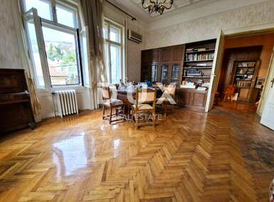 Cetvorosoban stan, Opatija, Opatija - Centar, prodaja, 500000 €, 198 m2