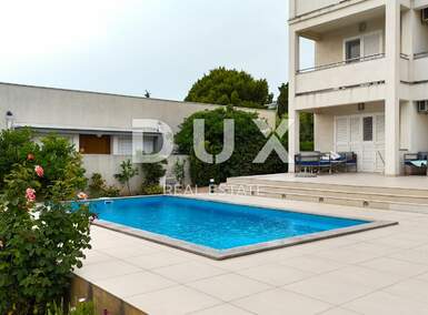 Kuca, Rab, Banjol, prodaja, 675000 €, 400 m2