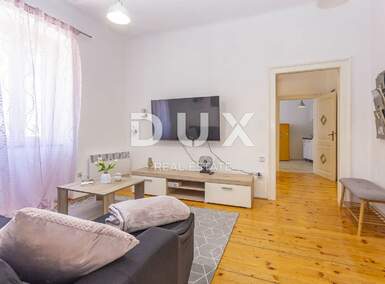 Trosoban stan, Šibenik, Grad, prodaja, 199000 €, 66 m2
