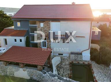 Trosoban stan, Rab, Barbat na Rabu, prodaja, 215000 €, 75 m2