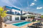 Kuca, Ližnjan, prodaja, 747000 €, 190 m2