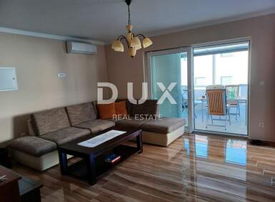 Trosoban stan, Crikvenica, prodaja, 468000 €, 100 m2